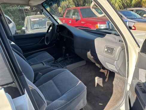 Used 1993 Toyota Land Cruiser DJ81 4DR SPORT UTILITY SUV image 12