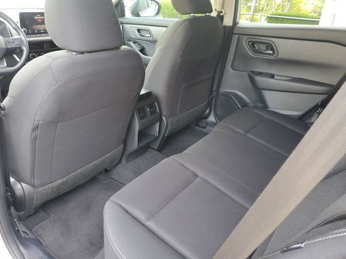 Certified 2025 Nissan Rogue S FWD image 14