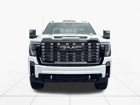 New 2026 GMC Sierra 2500 Denali Ultimate AWD/4WD image 9