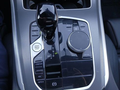 Used 2022 BMW X5 xDrive40i w/ Climate Comfort Package image 14