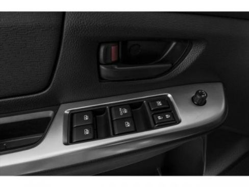 Used 2015 Subaru Impreza 2.0i Premium image 23