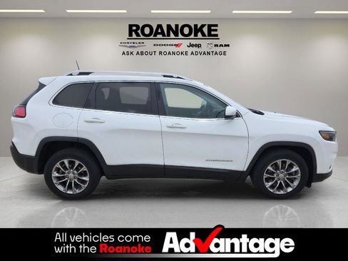 Used 2020 Jeep Cherokee Latitude Plus w/ Cold Weather Group image 10