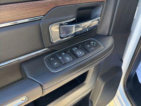 Used 2018 RAM 2500 Laramie AWD/4WD image 41