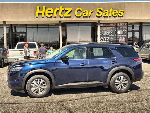 Used 2026 Nissan Pathfinder SL AWD/4WD image 1