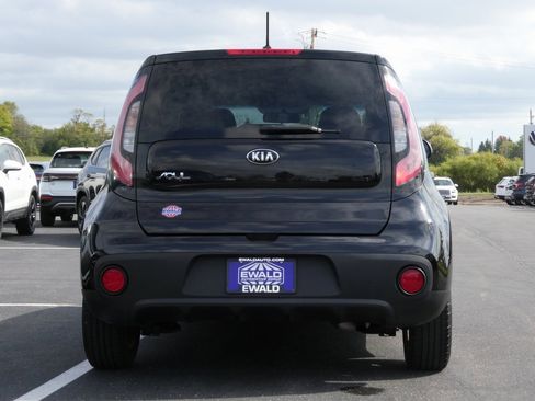 Used 2018 Kia Soul image 23