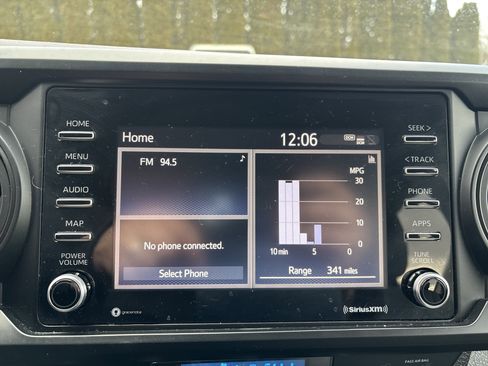 Used 2021 Toyota Tacoma SR image 25