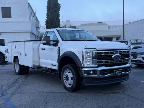 New 2024 Ford F450 XL w/ XL Chrome Package image 25