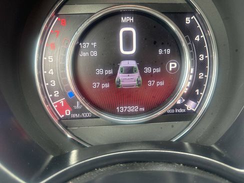 Used 2015 FIAT 500 Turbo w/ Comfort/Convenience Group FWD image 16