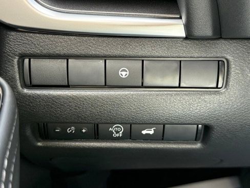 New 2026 Nissan Rogue SV image 30