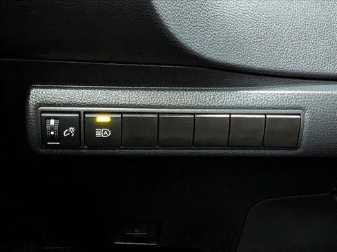 Used 2023 Toyota Corolla LE image 12