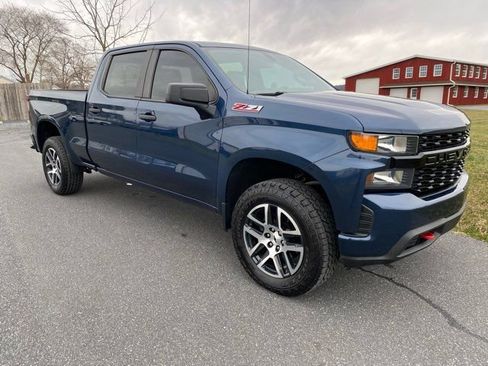 Used 2019 Chevrolet Silverado 1500 Custom Trail Boss w/ Custom Convenience Package image 8