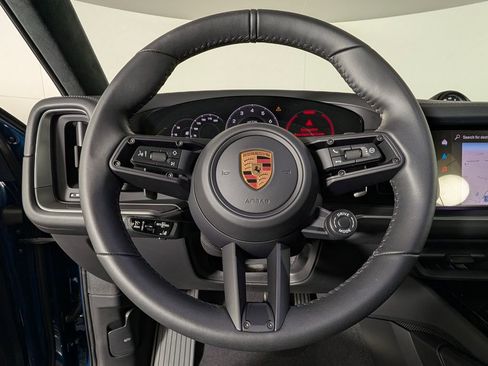 New 2026 Porsche Cayenne GTS image 38