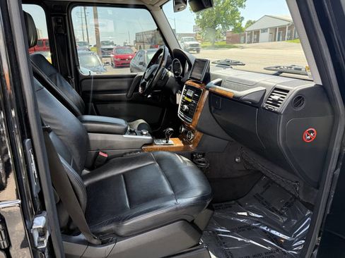 Used 2013 Mercedes-Benz G 550 image 9