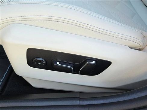 New 2026 BMW 530i w/ M Sport Package RWD image 4