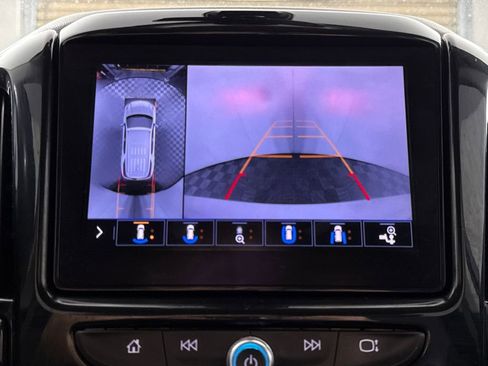 Used 2020 Chevrolet Traverse Premier w/ Redline Edition FWD image 18
