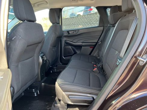 Used 2023 Ford Escape Active image 4