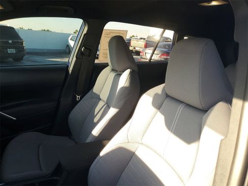 Certified 2025 Toyota Corolla Cross AWD Hybrid image 17