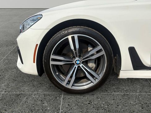 Used 2016 BMW 750i xDrive AWD/4WD image 49