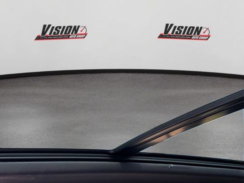 Used 2025 Volkswagen Atlas Cross Sport SE image 22