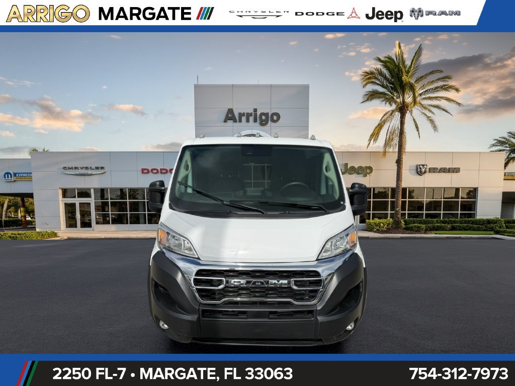 Used 2025 RAM ProMaster 2500 w/ U-Haul Equipment Group FWD image 2