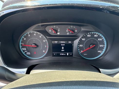 Used 2021 Chevrolet Traverse LS FWD image 28