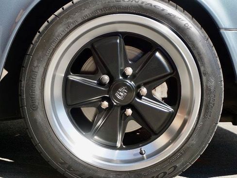 Used 1987 Porsche 911 Carrera RWD image 91