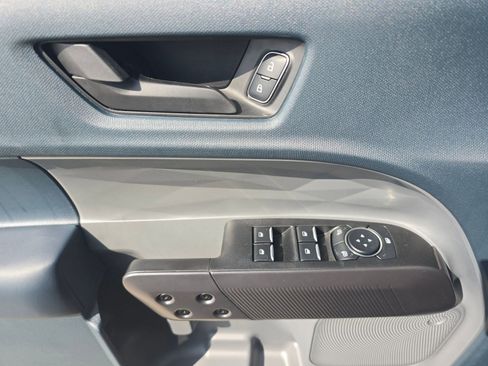 New 2025 Ford Maverick XLT w/ XLT Luxury Package image 21