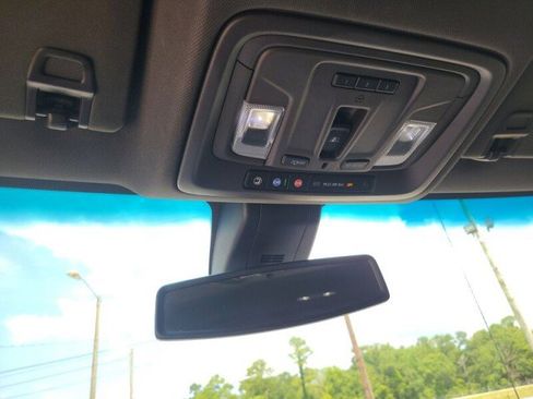 Used 2019 GMC Sierra 1500 SLT w/ SLT Premium Plus Package image 19