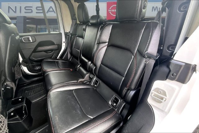 Used 2021 Jeep Gladiator Rubicon AWD/4WD image 23