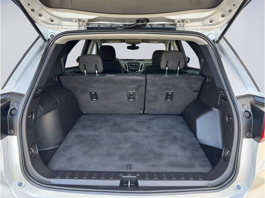 Used 2019 Chevrolet Equinox LT FWD image 25
