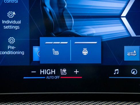 New 2026 BMW M2 Base w/ Lighting Package image 28