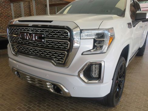 Used 2019 GMC Sierra 1500 Denali w/ Denali Ultimate Package AWD/4WD image 73