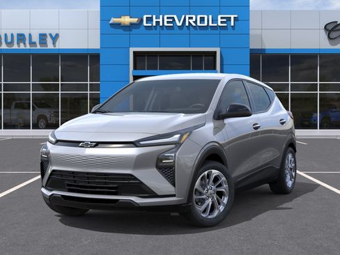 New 2027 Chevrolet Bolt LT w/ Comfort Package FWD image 6