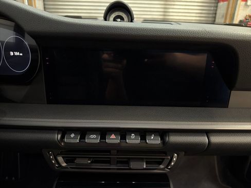 Used 2020 Porsche 911 Carrera 4S image 19