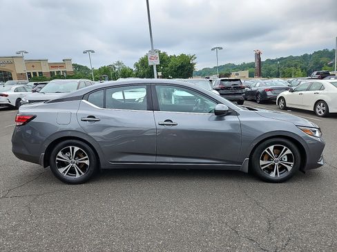 Certified 2022 Nissan Sentra SV w/ All-Weather Package FWD image 7