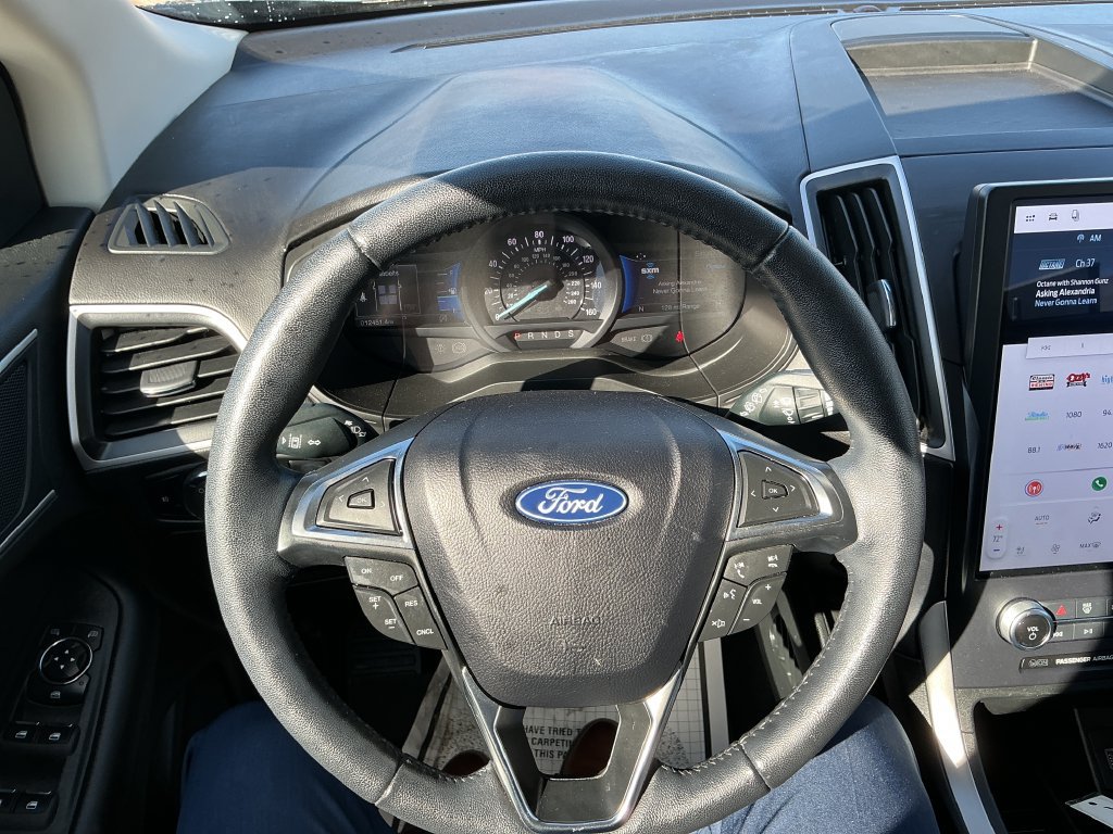 Used 2024 Ford Edge SEL w/ Convenience Package AWD/4WD image 16