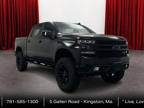 Used 2020 Chevrolet Silverado 1500 LT Trail Boss AWD/4WD image 3