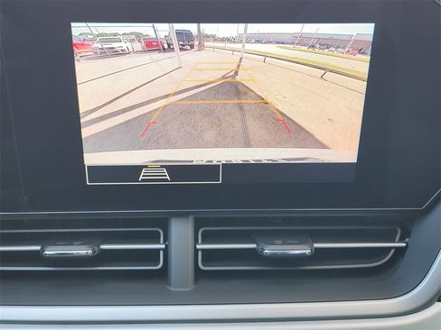 New 2026 Chevrolet Trax RS w/ Sunroof Package image 13