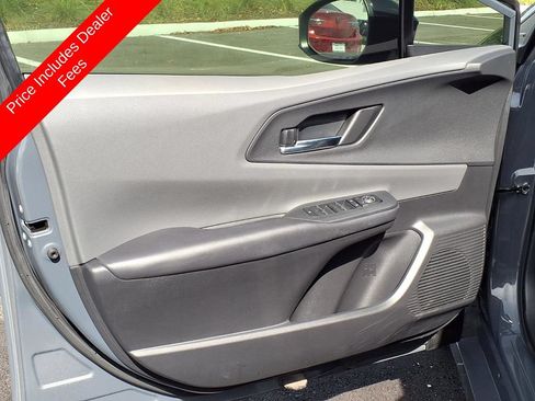 Used 2023 Toyota Prius XLE FWD image 26
