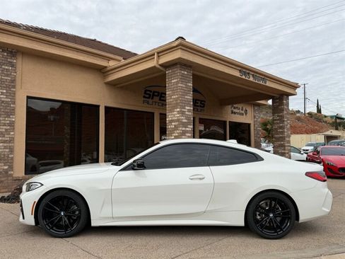Used 2021 BMW 430i Coupe w/ M Sport Package image 3
