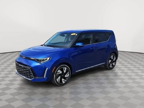 Used 2023 Kia Soul GT-Line w/ GT-Line Technology Package image 4