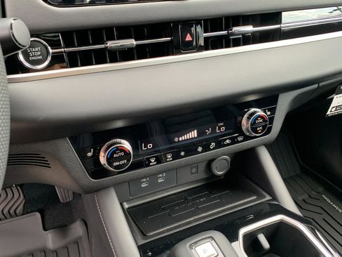 New 2025 Mitsubishi Outlander Trail Edition image 19