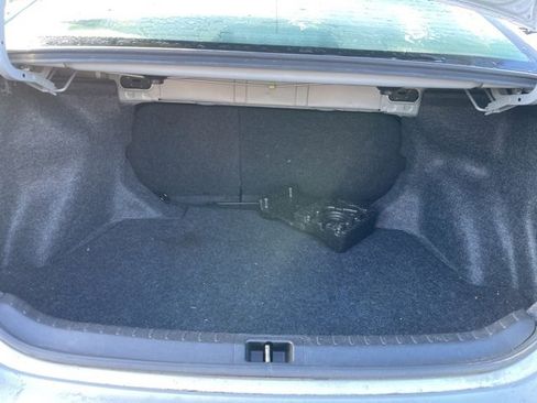 Used 2014 Toyota Corolla LE image 10