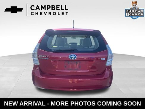 Used 2012 Toyota Prius V Two FWD image 4