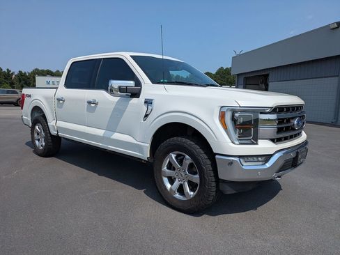 Used 2023 Ford F150 Lariat w/ Equipment Group 502A High AWD/4WD image 2