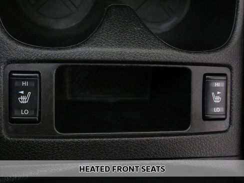 Used 2022 Nissan Rogue Sport SL w/ Premium Package image 8