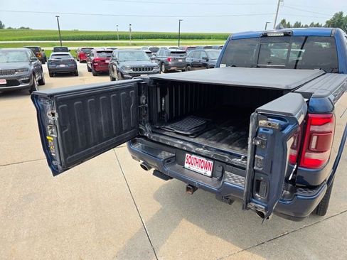 Used 2022 RAM 1500 Limited AWD/4WD image 12