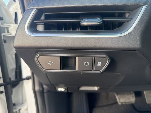 New 2025 Kia K4 LXS image 23