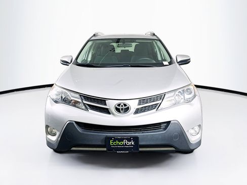 Used 2015 Toyota RAV4 XLE image 2