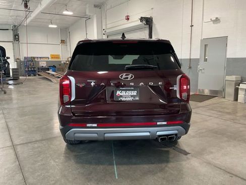 Used 2023 Hyundai Palisade SEL AWD/4WD image 5
